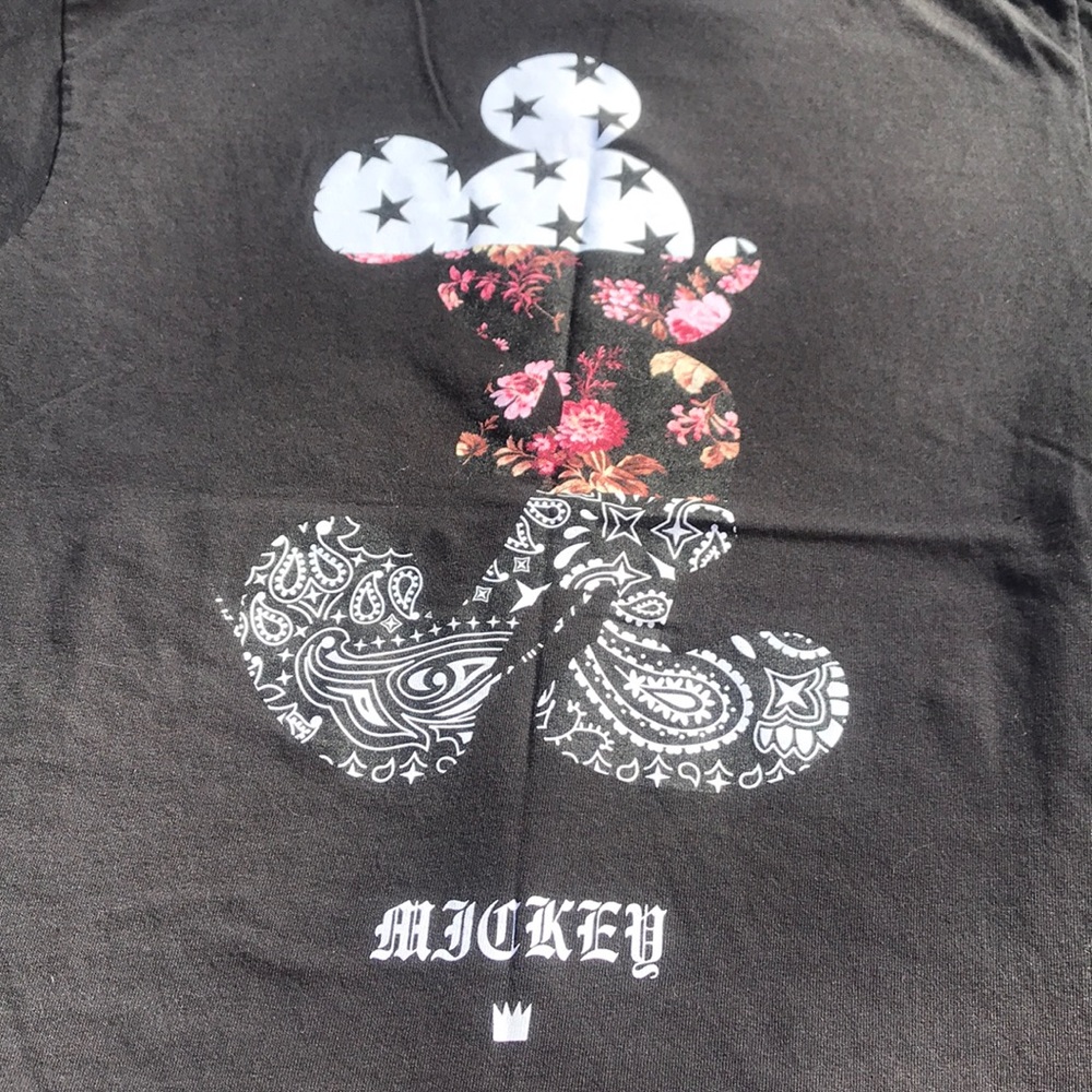 NEFF Mickey Mouse t-shirt 😈